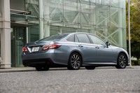 Cピラーの部分もウィンドウとなる6ライトウィンドウは、15代目にして初めて採用されたスタイルだ。