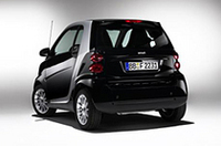 新型スマート発表、ボディを約20cm延長、エンジンは1リッターにの画像