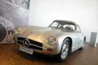 シュトゥットガルト本社博物館蔵の「300SLプロトタイプ」。