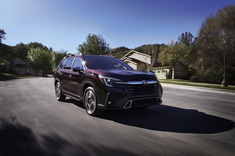 スバルに3列シートのSUVが復活。日本に導入される米国生産車「アセント」への期待と不安。