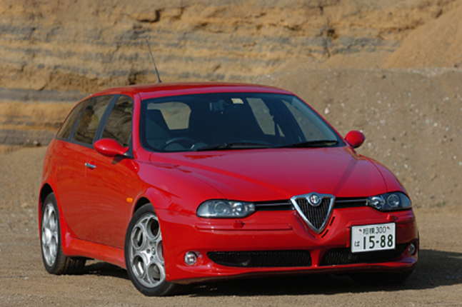 【スペック】全長×全幅×全高＝4430×1765×1435mm／ホイールベース＝2595mm／車重＝1510kg／駆動方式＝FF／3.2リッターV6DOHC24バルブ（250ps／6200rpm、30.6kgm／4800rpm）／車両本体価格＝574.0万円（テスト車＝同じ）