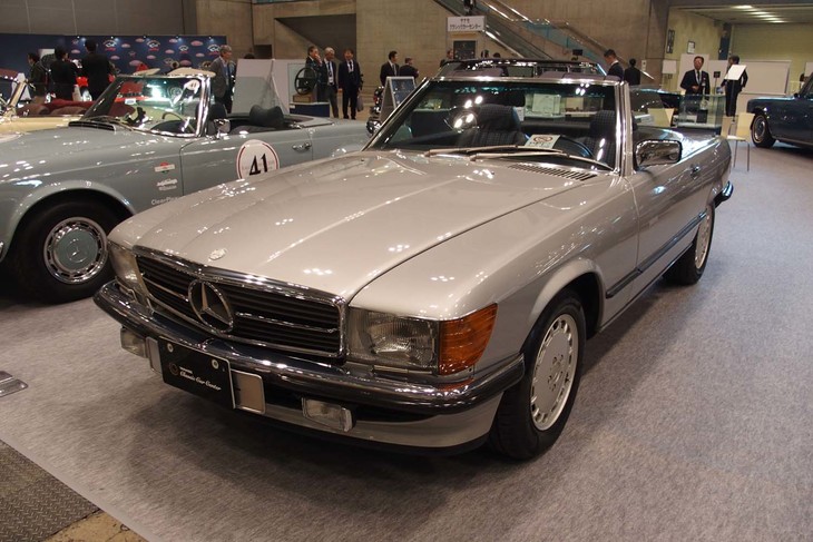 メルセデス・ベンツ560SL（1989年）／ヤナセ クラシックカー センター