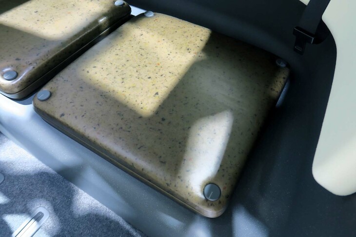 ダイハツme：MO（ミーモ）