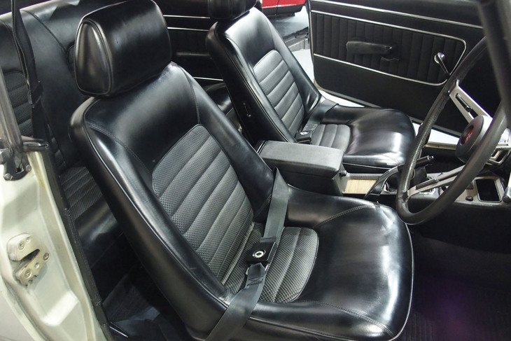 日産スカイラインGT-R（1972年）／AUTO ADVISER STUFF