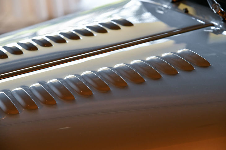 モーガン4/4（ボンネット）