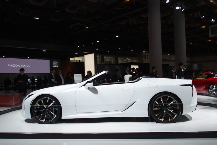 レクサスLCコンバーチブル