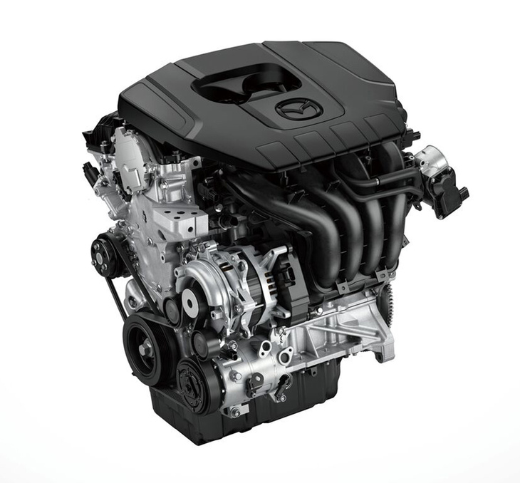 「マツダ3」と「マツダCX-30」で新たに選択可能となった、マイルドハイブリッド機構付きの2.5リッター直噴ガソリンエンジン「e-SKYACTIV G 2.5」。
