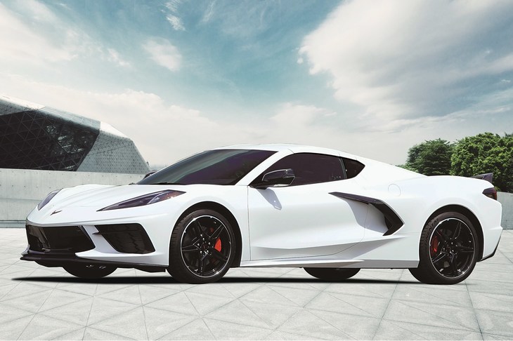 「コンチネンタル・エクストリームコンタクトDWS06プラス」を履いた「シボレー・コルベット」。