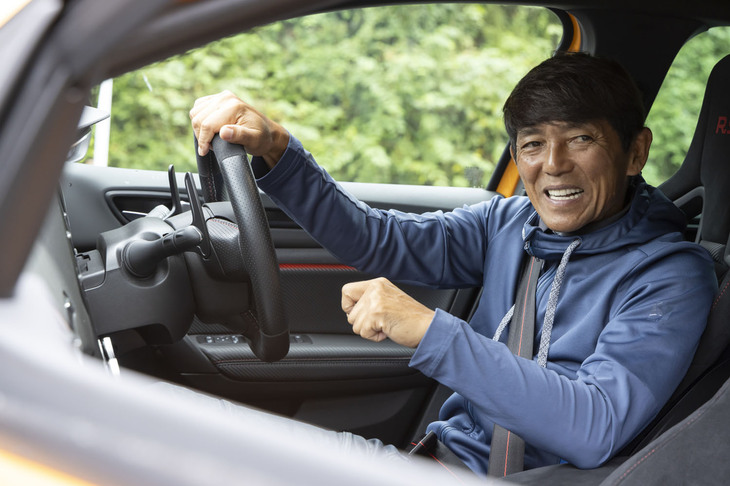 山野：「メガーヌR.S.」はストリートユースでの快適性を犠牲にしていないところが素晴らしい。