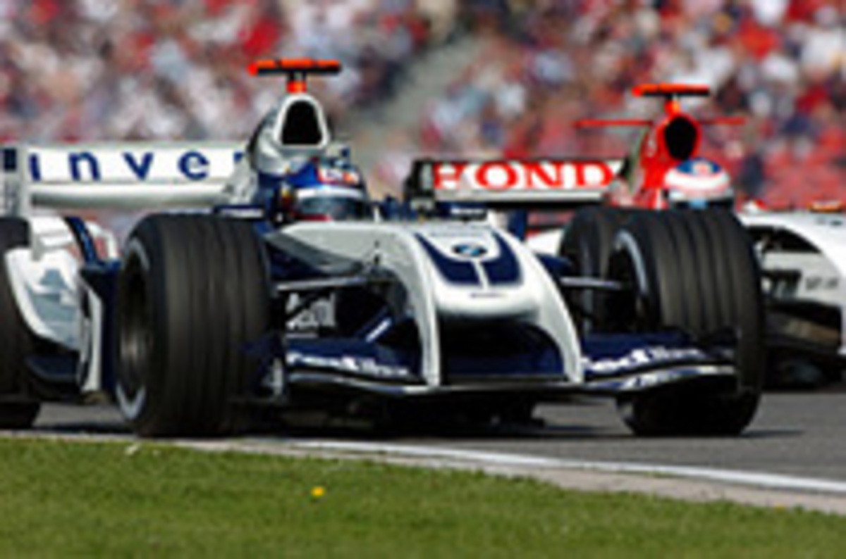 F1サンマリノGP、シューマッハー4連勝、バトン2位！【F1 04