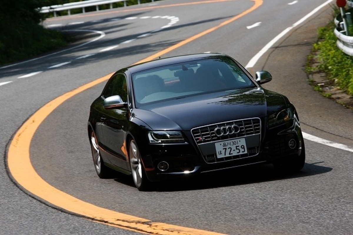 アウディS5 4.2FSI クワトロ（4WD/6AT）【試乗記】 大人の高性能クーペ