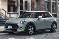 レトロモダンな限定車 「MINIアイスブルー」登場