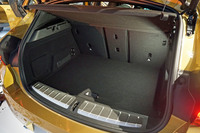 BMWの新型SUV「X2」が日本デビューの画像