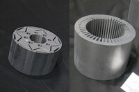 高い耐久性を確保するため、自動車用のモーターはローターもステーターも丈夫な鉄製となっている。当然のことながら非常に重く、筆者はステーターを持ち上げようとして、腰を痛めそうになった。