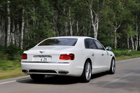 ベントレー・フライングスパー（4WD/8AT）【試乗記】の画像