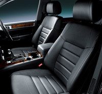 VW「パサートCC」「トゥアレグ」装備・仕様を見直しの画像