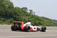 1991年シーズンを戦った「マクラーレン・ホンダMP4/6」。700ps以上を発生するV12DOHC48バルブ3498ccエンジンを搭載、第二期ホンダF1最後となるドライバーズ／コンストラクターズのダブルタイトルを獲得した。この個体はゲルハルト・ベルガーが同年の日本GPで優勝した（セナに勝利を譲られた）マシン。

（走行シーンが動画で見られます）