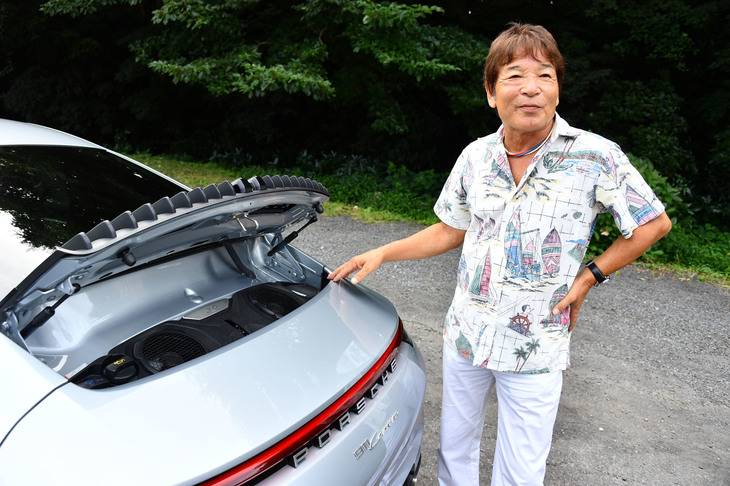 『池沢早人師の恋するニューモデル』と題した連載の記念すべき初試乗車は「ポルシェ911カレラ」。現在「911カレラS」（991型前期）を所有していることもあって、最新モデルが少なからず気になっていたという。