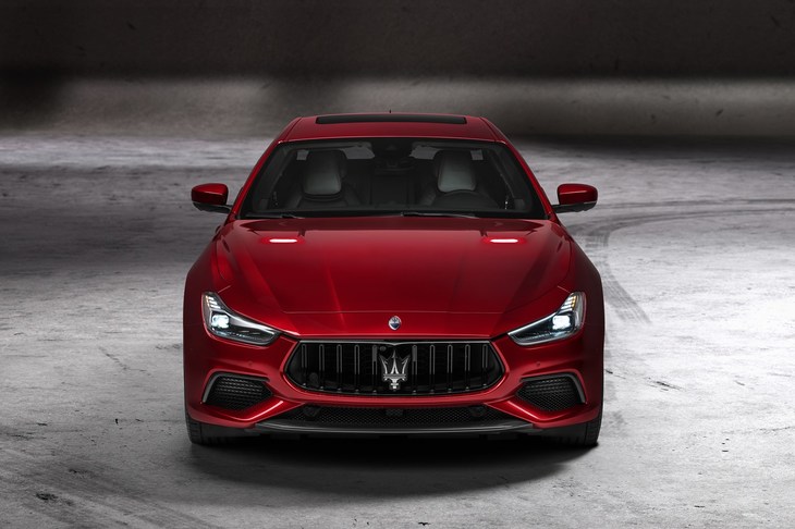 ギブリ トロフェオ