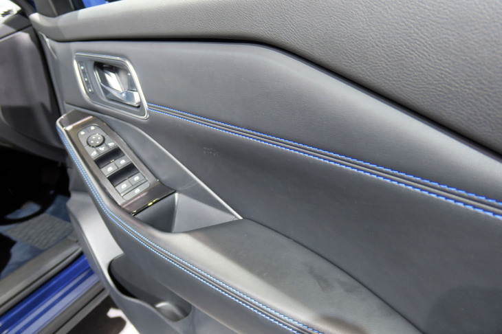 日産エクストレイルATECHカスタマイズド