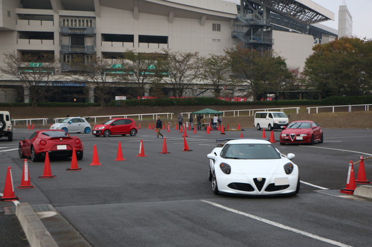 午後から雲行きが怪しくなったものの、なんとか雨が降り出す前に閉会を迎えることができた。