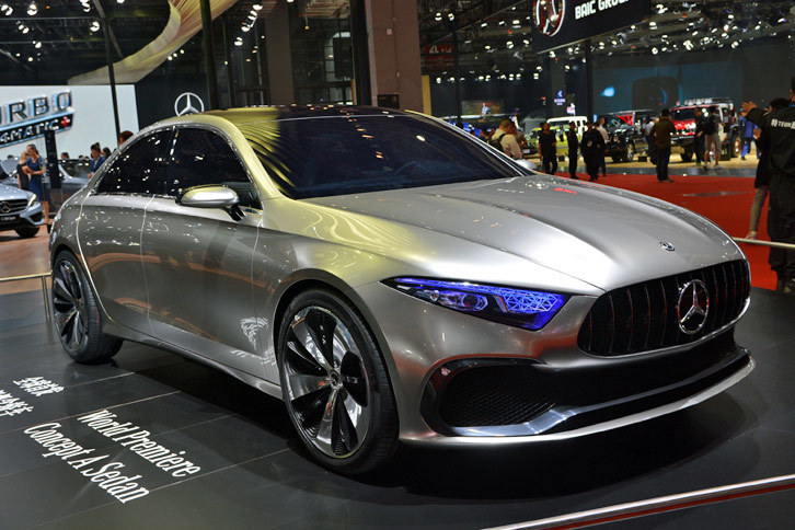 数少ないセダンのワールドプレミアとなった「メルセデス・ベンツ コンセプトAセダン」。