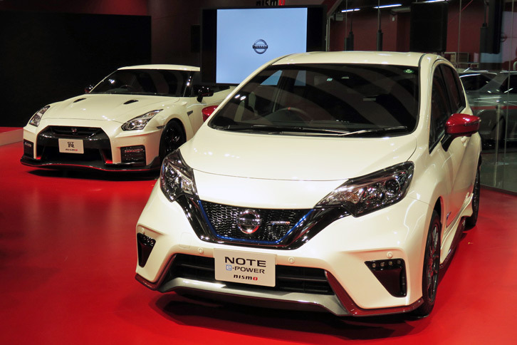 「ノートe-POWER NISMO」