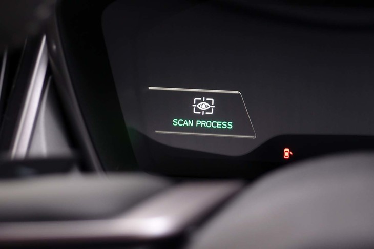 スバル・レガシィ アウトバックX-BREAK EX（メーターパネル）