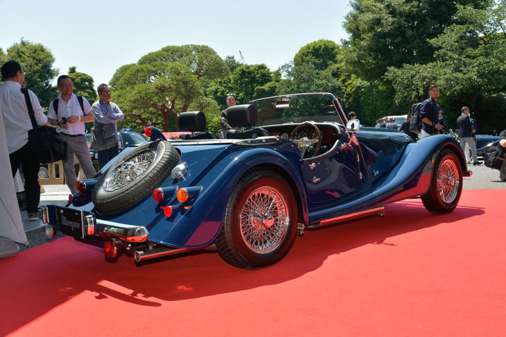 モーガン4/4（エクステリア）