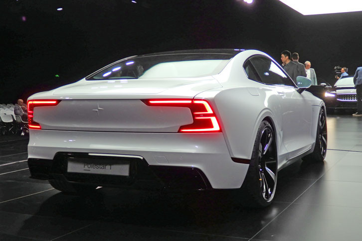 ポールスター1（エクステリア）