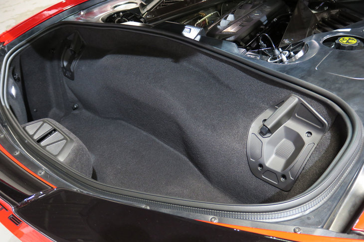 シボレー・コルベット3LT（リアトランク）