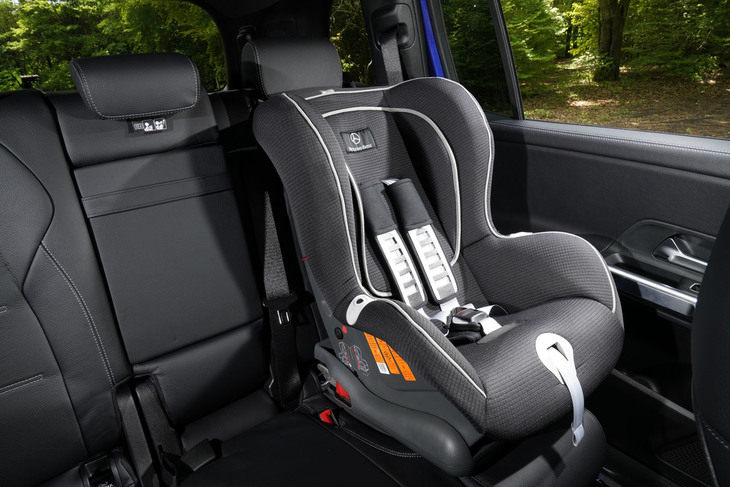 メルセデス・ベンツGLB250 4MATICスポーツ（インテリア）