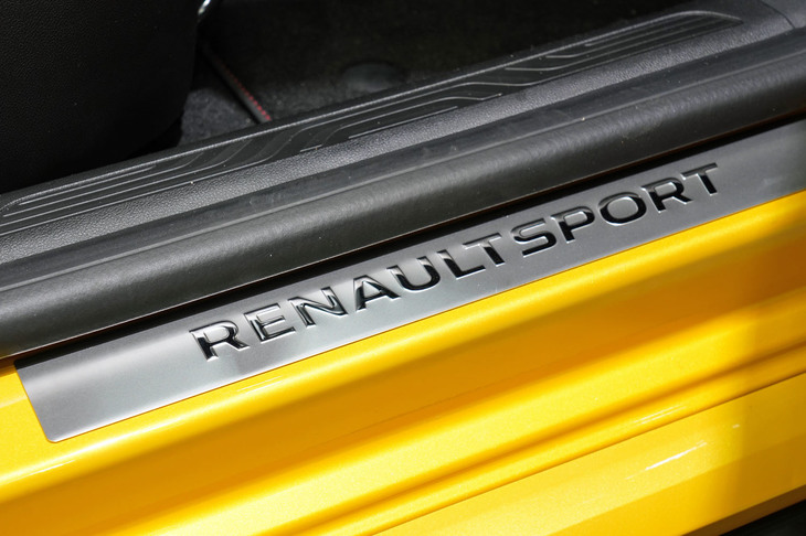 ルノー・メガーヌ ルノースポール トロフィー