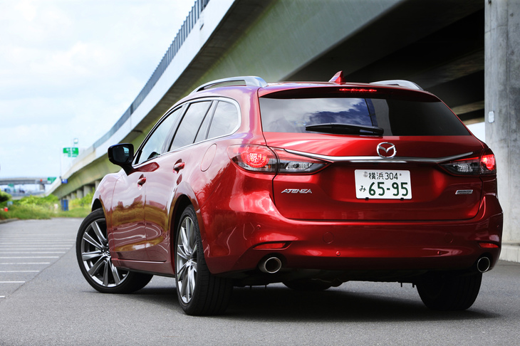 マツダ・アテンザワゴン25S Lパッケージ