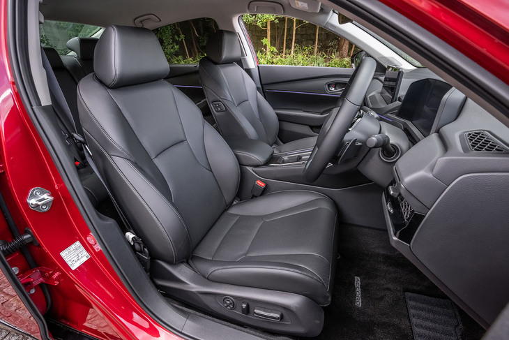 ホンダ・アコード（フロントシート）