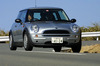 MINI Cooper（5MT/CVT）【試乗記】 念入りにスポーティ、だが…… の画像9