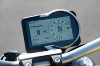 BMW R12 nineT（6MT）／モト・グッツィV7ストーン コルサ（6MT）／ドゥカティ・スクランブラー アイコン（6MT）【試乗記】の画像