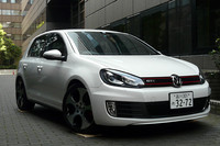 「VWゴルフ」にスポーティモデル「GTI」追加