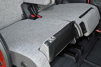 「スズキ・スペーシア」がフルモデルチェンジ　後席の座面に新機軸を採用の画像