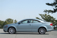 【30秒でオープンに】画像をクリックすると、メタルトップ開閉の様子が見られます。