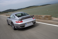 ポルシェ911ターボ（4WD/6MT）／911ターボ（4WD/5AT）【海外試乗記（前編）】の画像