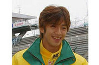 【写真上下】チームとともに好調なスタートを切った立川祐路選手