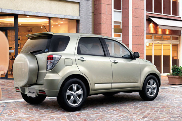 トヨタ○ラッシュ○OEM○ダイハツ　ビーゴ○ トヨタ◎TOYOTA◎ラッシュ◎ダイハツビーゴOEM◎これからの季節に