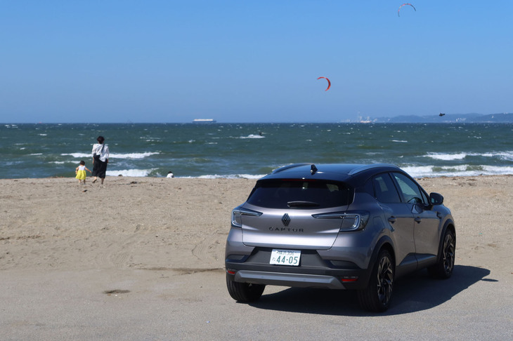 この日は180kmほどの距離を走行して（高速道路が約7割）、13.6km/リッターの燃費を記録した。カタログ上の燃費値（WLTCモード）は17.4km/リッターである。