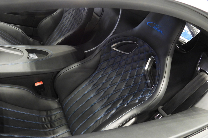 ブガッティ・シロン（2018年／STRAD＆Co.）