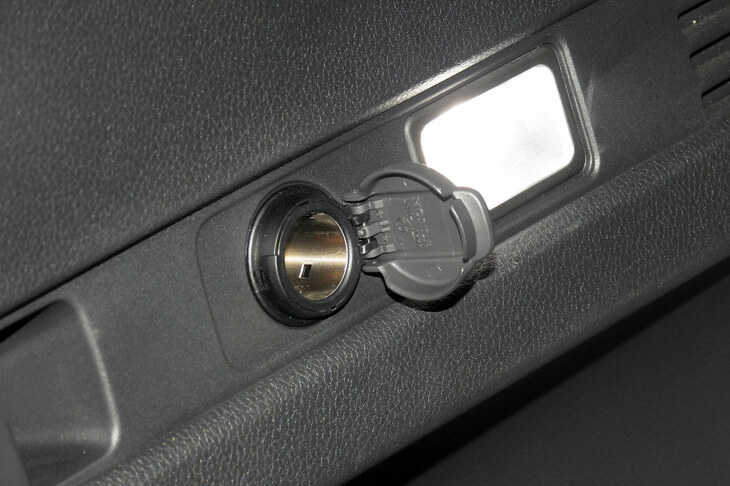 ホンダCR-V e：HEV RS（電源ソケット）