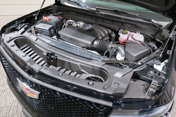 キャデラック・エスカレード スポーツ（エンジン）