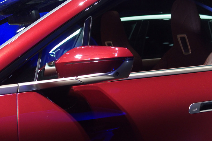 BMW iX（ドアミラー）