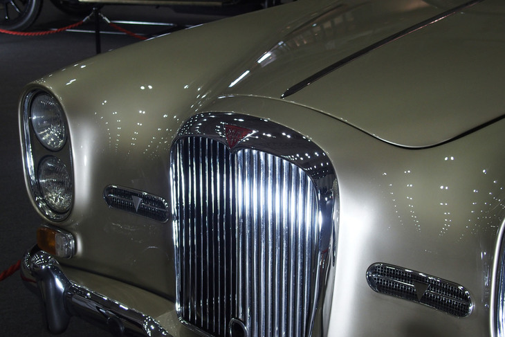 アルヴィス3.0リッターTE21パークウォード ドロップヘッドクーペ（1964年）／ザ・アルヴィスカーカンパニー