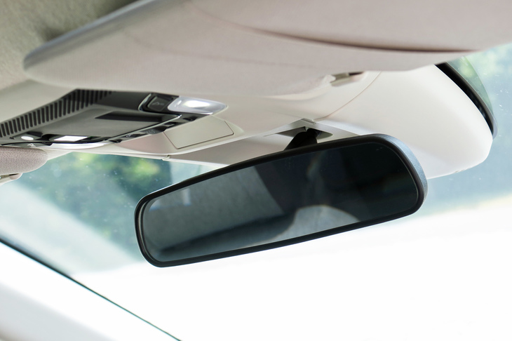 ホンダe（ルームミラー）